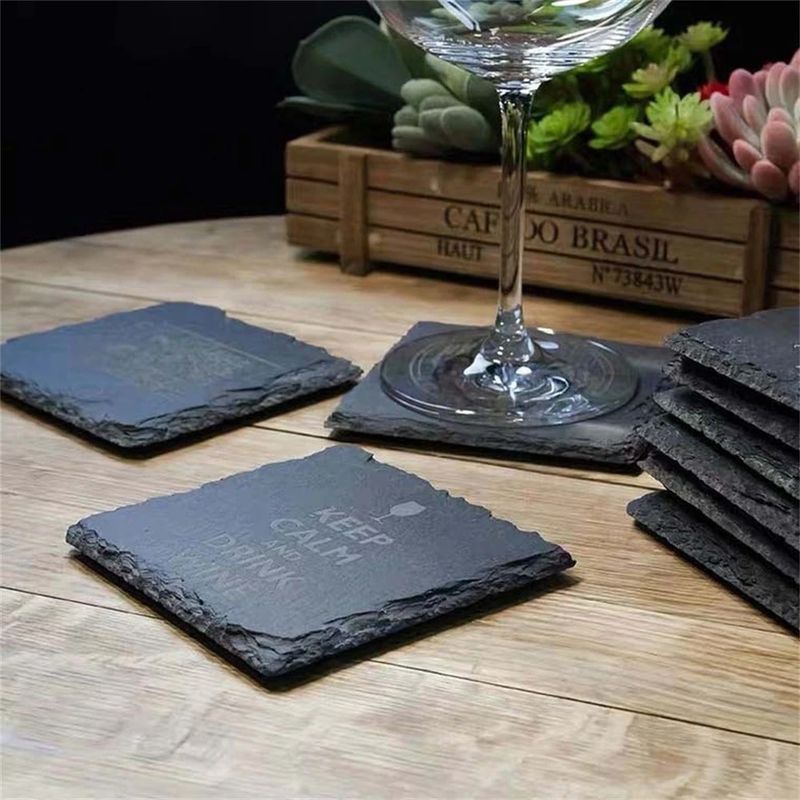 Custom Stone Drink Coasters Black Natural Edge Slate Stone Plate Cho quán bar và nhà